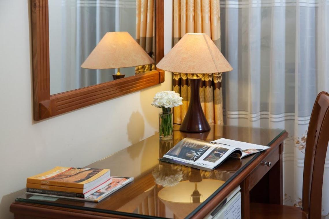 Lucky Central Hotel & Travel Hà Nội Ngoại thất bức ảnh